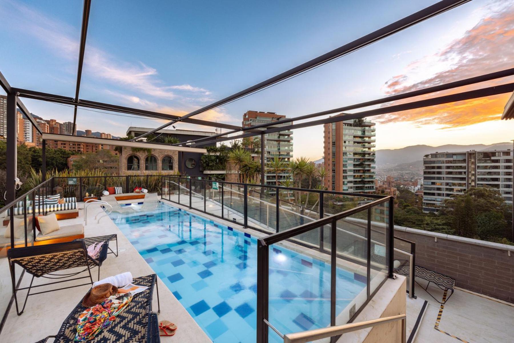 Loma Verde Aparthotel 메딜린 외부 사진