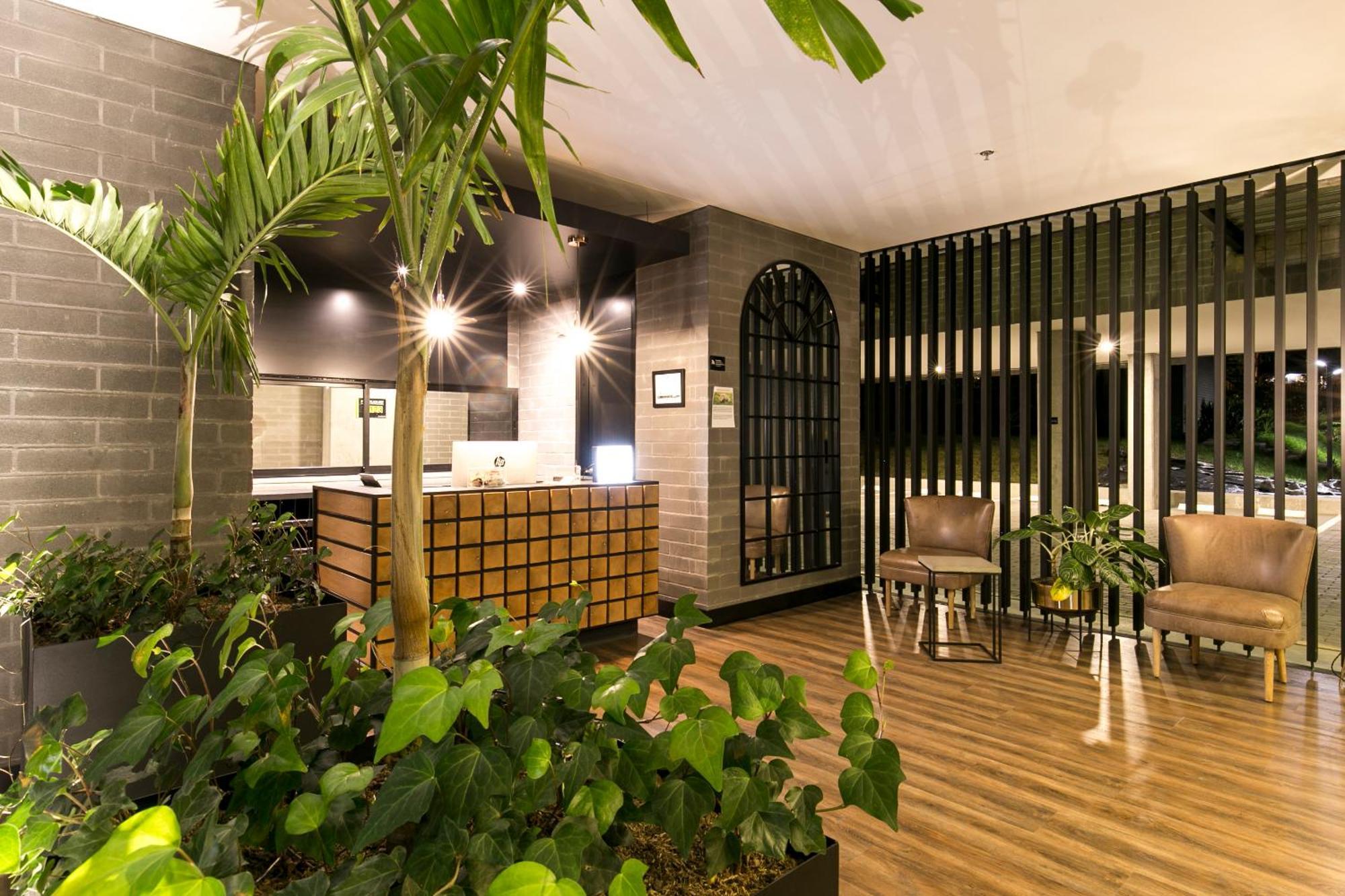 Loma Verde Aparthotel 메딜린 외부 사진